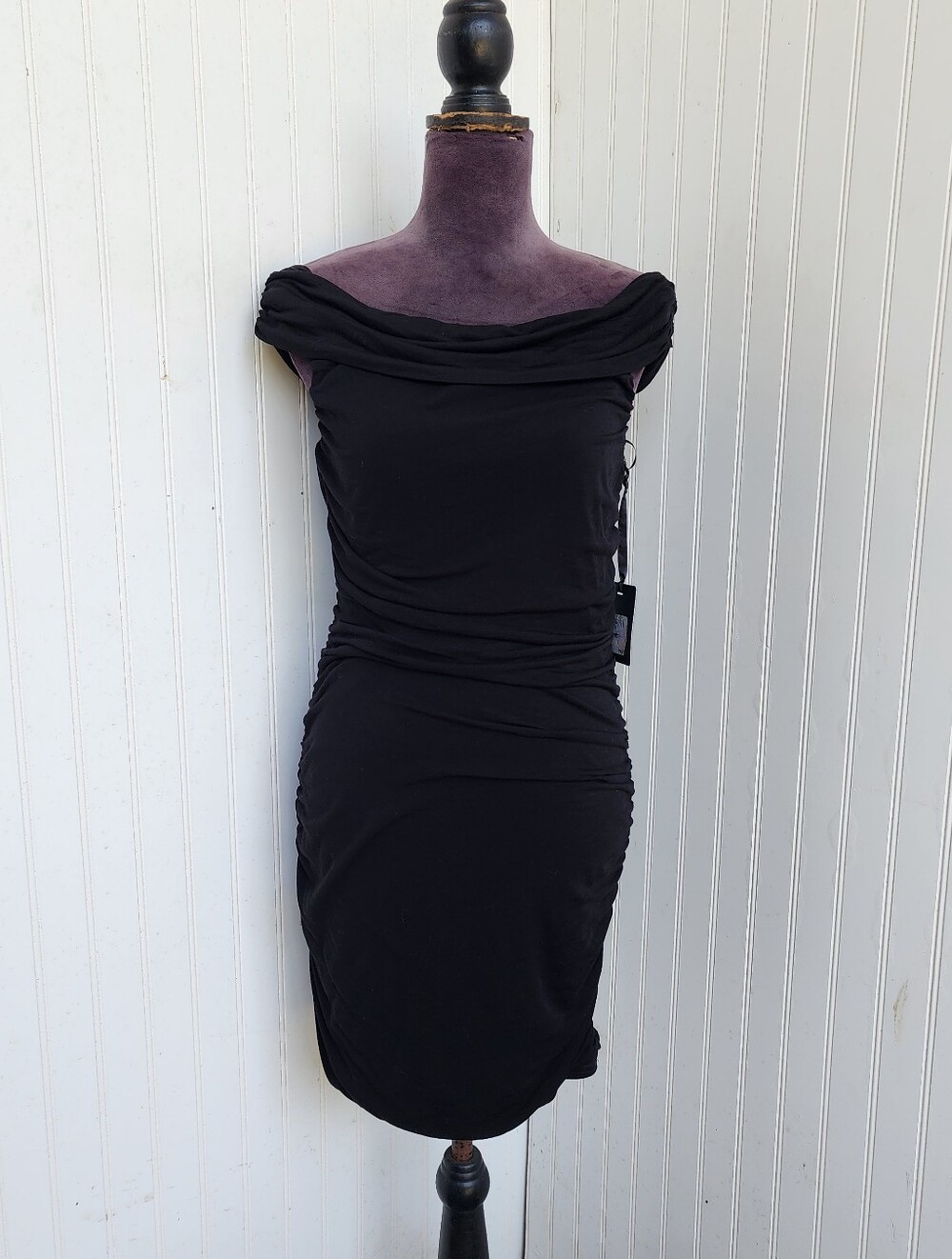 NWT $79 Trouve Nordstrom Womens Black Ruched Sleeveless Round Neck Dress M